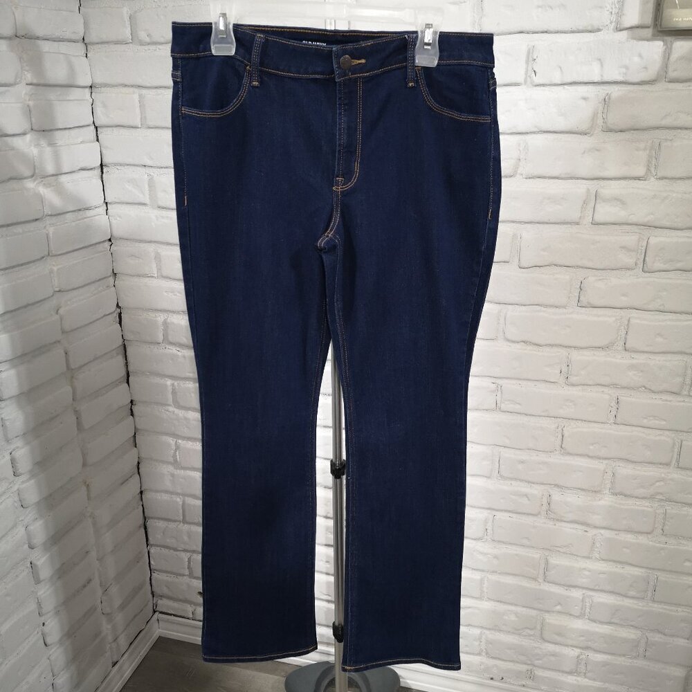 Old Navy Ladies Size 14 Dark Wash Mid Rise Kicker Bootcut Blue Jeans